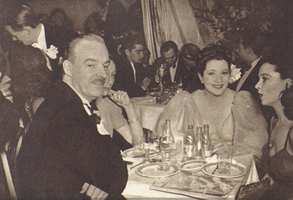 Vivien and The Lunts