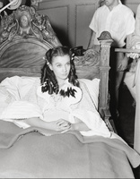 scarlettinbed