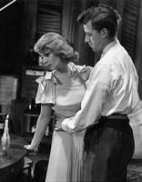 vivien leigh and bonar colleano in a streetcar named desire