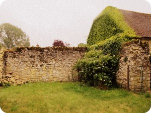 Notley Abbey garden walls