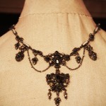 Vivien Leigh necklace at Topsham Museum