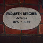 Elizabeth Bergner Golders Green crematorium
