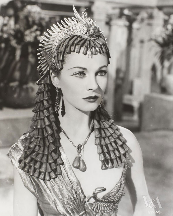 Vivien Leigh in Oliver Messel headdress for Caesar and Cleopatra